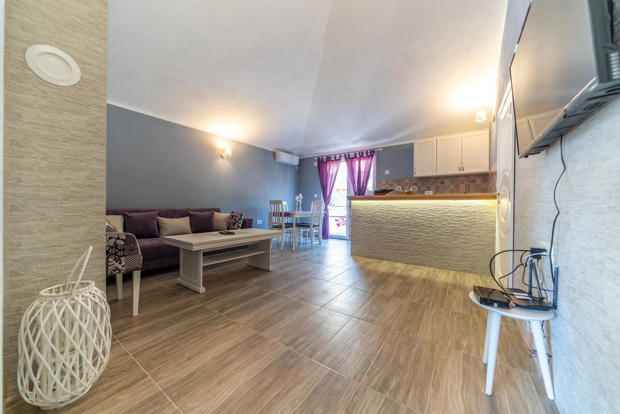 Апартаменты Apartments Kingfisher Вирпазар-32