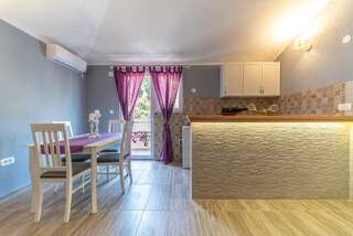 Апартаменты Apartments Kingfisher Вирпазар Апартаменты с 2 спальнями-14
