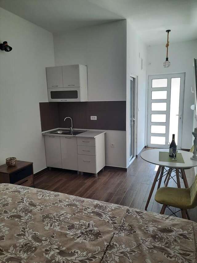 Апартаменты Apartments Kingfisher Вирпазар-28